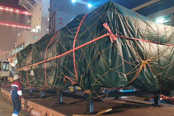 Компания Teyun отправила в Германию четвертые козловые ножницы грузоподъемностью 1000 тонн.